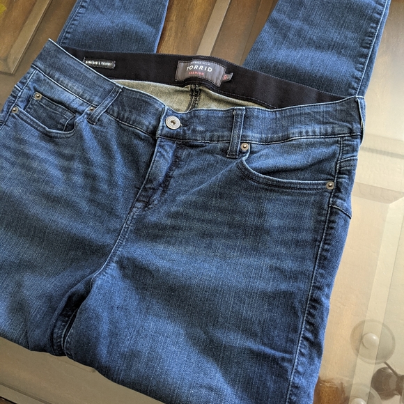 torrid Denim - Torrid Bombshell Skinny Jeans Size 16T